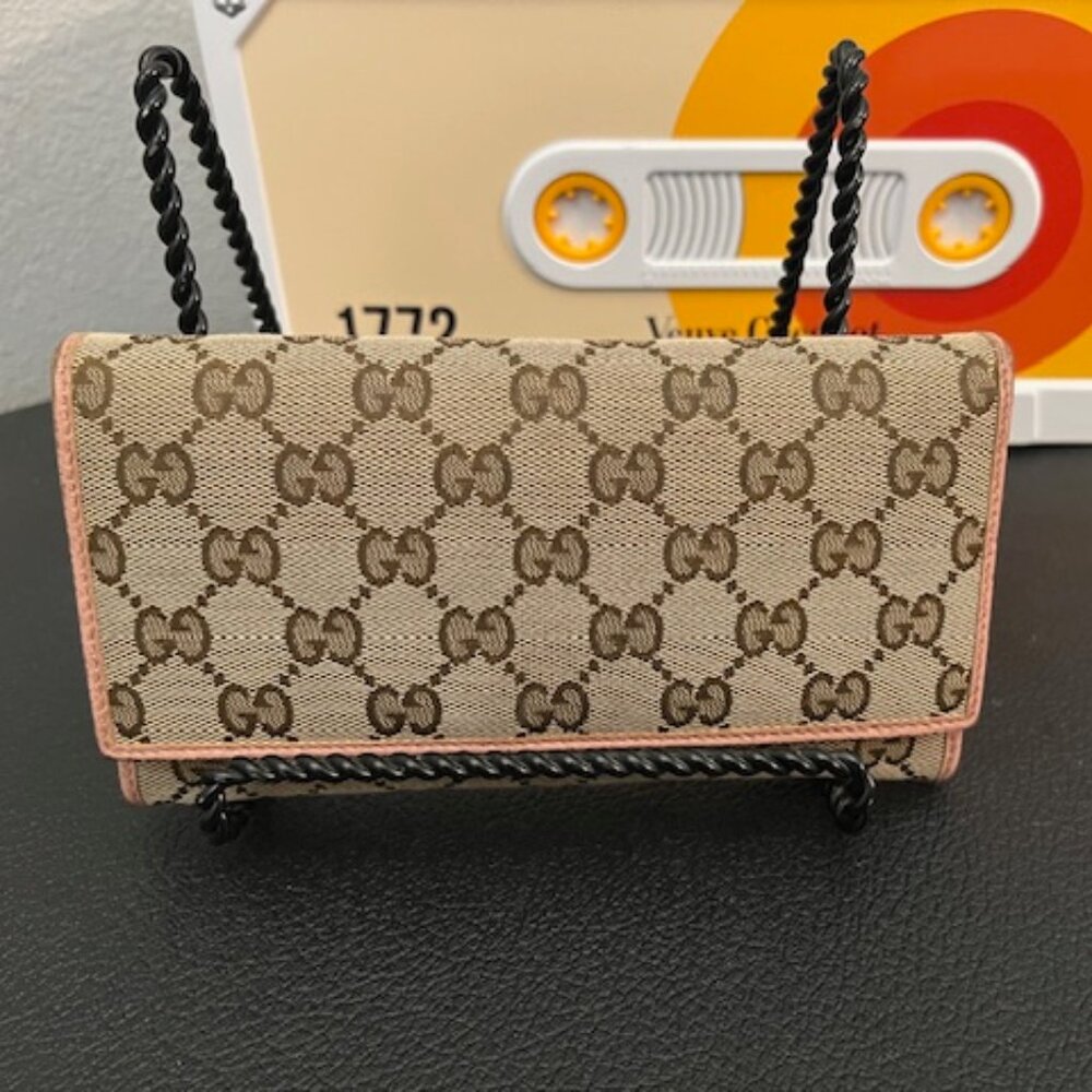Gucci GG Monogram Wallet on Chain | Pink Leather Interior | Fits iPhone | Clutch